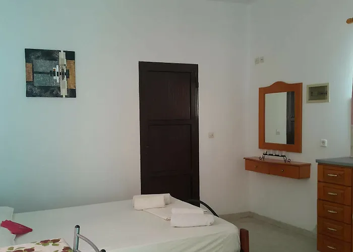 Center شقة لينثوس