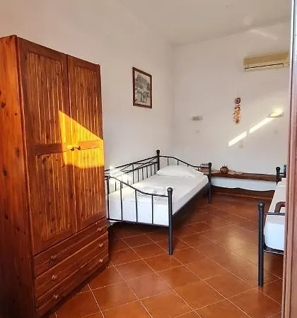 Apartment Center Lindos (Rhodes)
