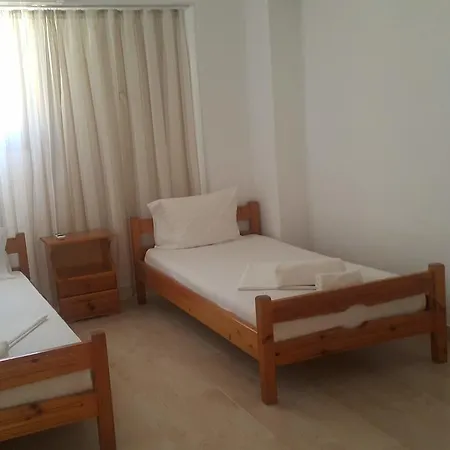 Center * Lindos (Rhodes)
