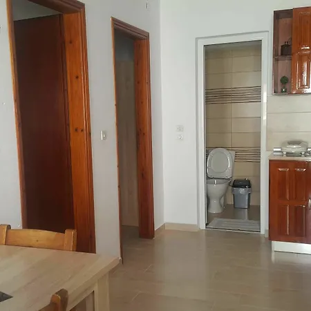 Apartment Center *