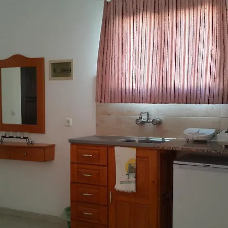 Apartman Center Líndosz