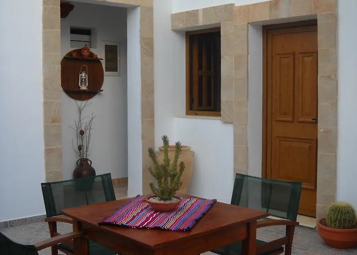 Apartment Center Lindos (Rhodes)